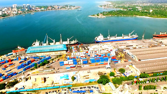 Ushirikishwaji wa Sekta Binafsi Bandari ya Dar es Salaam Waongeza Ufanisi na Mapato