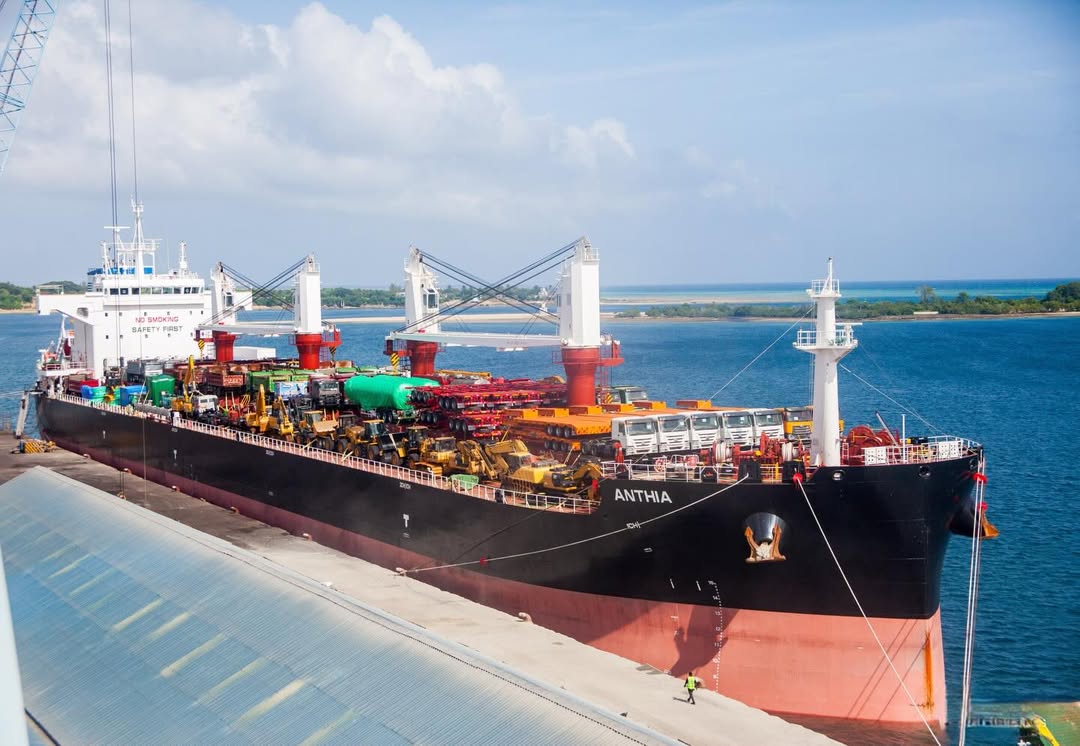 MV Anthia kutoka China yatia nanga Bandari ya Mtwara