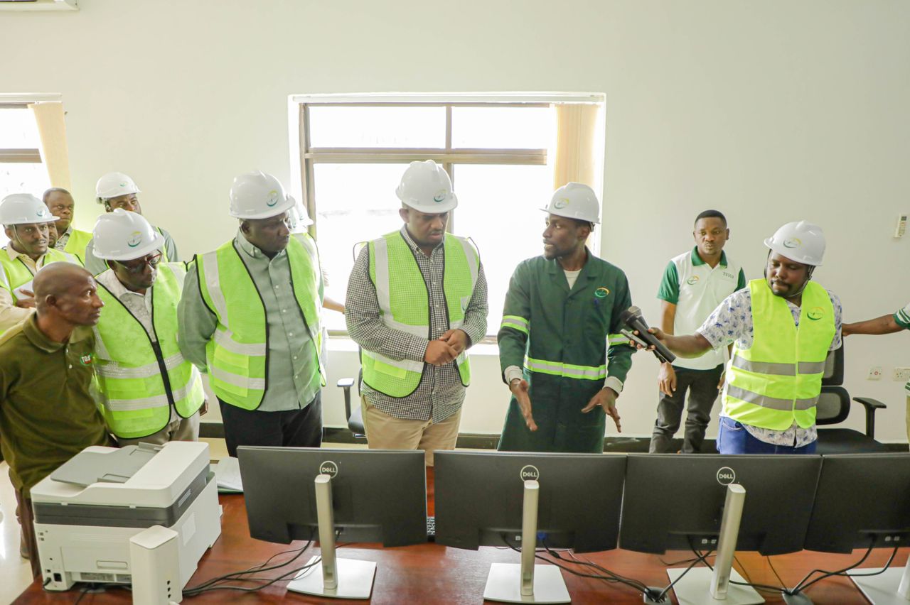 Serikali kujenga vituo vya kisasa vya kupoza umeme kila wilaya Serikali kujenga vituo vya kisasa vya kupoza umeme kila wilaya