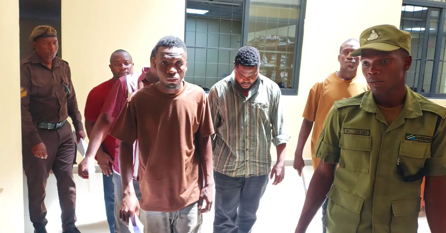 Wanne wafikishwa mahakamani tuhuma za kumshambulia polisi